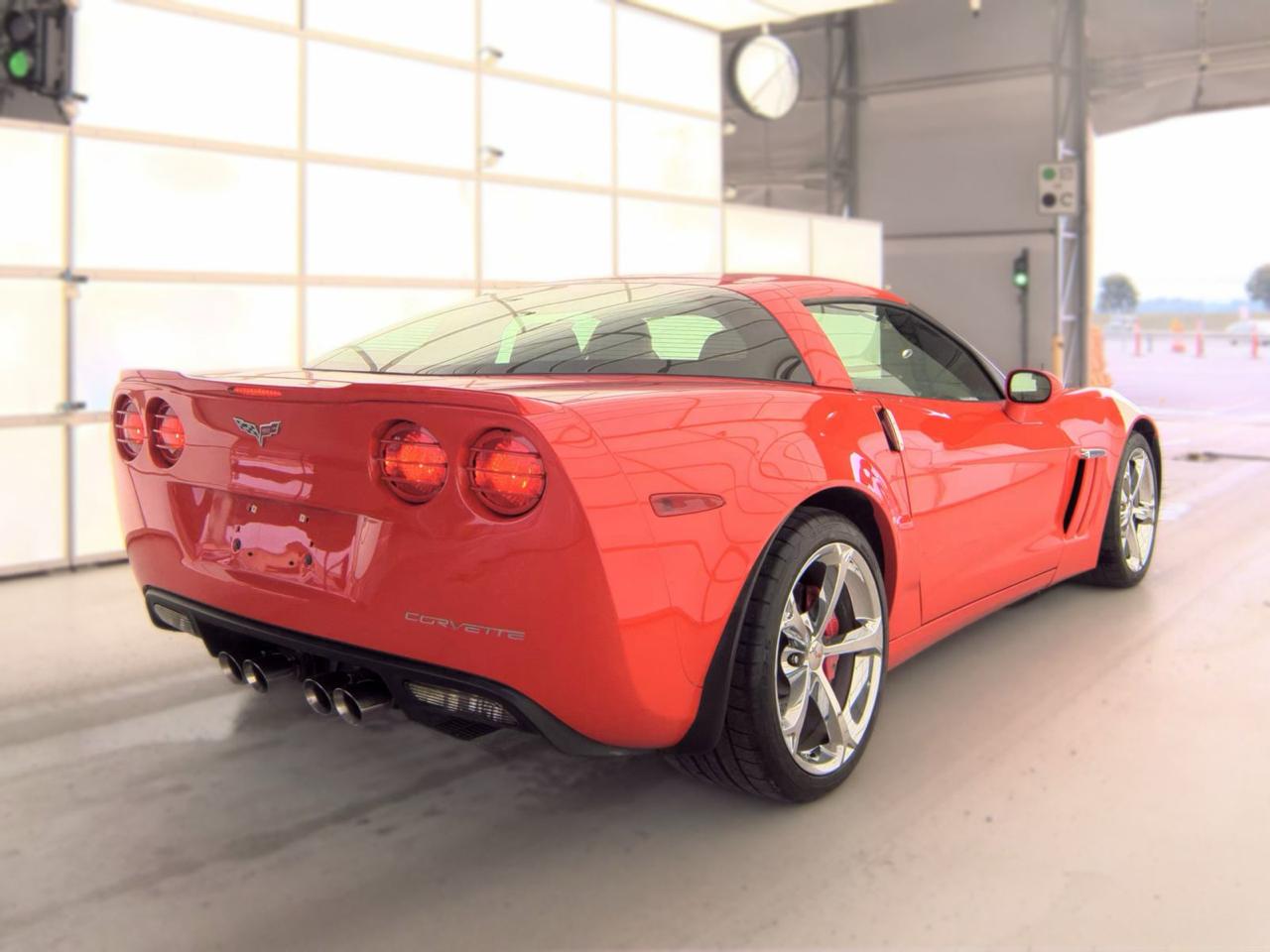 Chevrolet Corvette 2dr Cpe Grand Sport w/2LT 2013