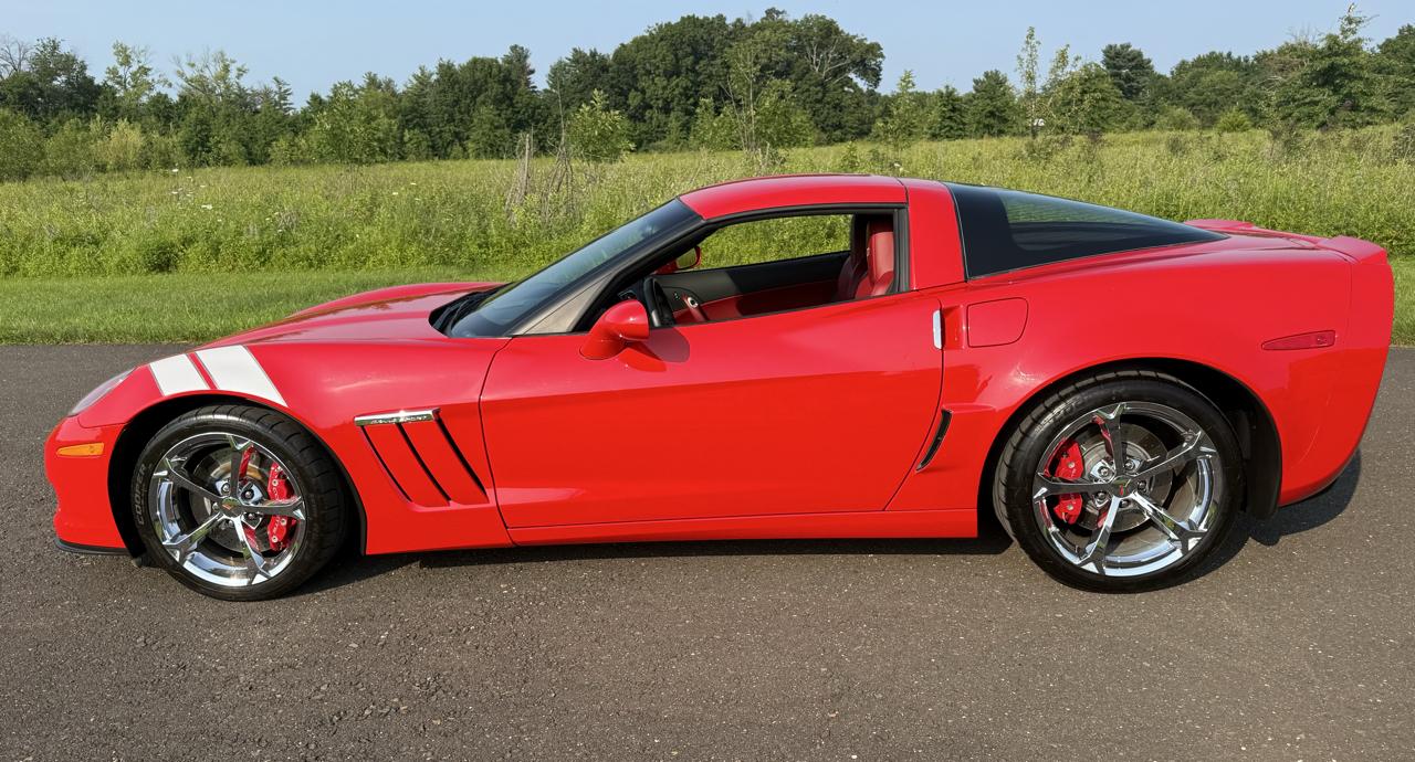 Chevrolet Corvette 2dr Cpe Grand Sport w/2LT 2013