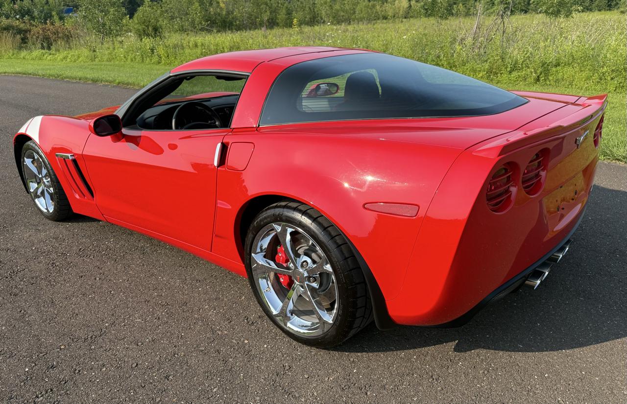 Chevrolet Corvette 2dr Cpe Grand Sport w/2LT 2013