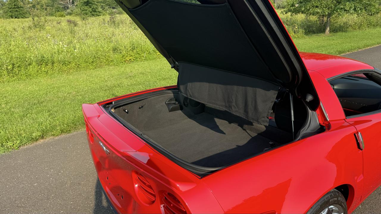 Chevrolet Corvette 2dr Cpe Grand Sport w/2LT 2013
