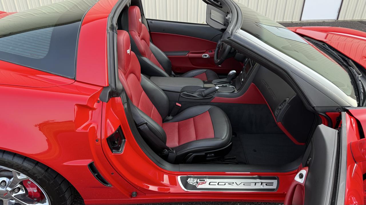 Chevrolet Corvette 2dr Cpe Grand Sport w/2LT 2013