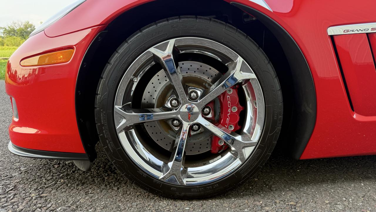 Chevrolet Corvette 2dr Cpe Grand Sport w/2LT 2013