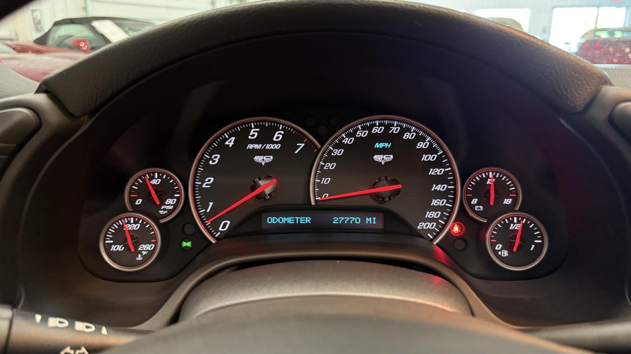 Chevrolet Corvette 2dr Cpe Grand Sport w/2LT 2013