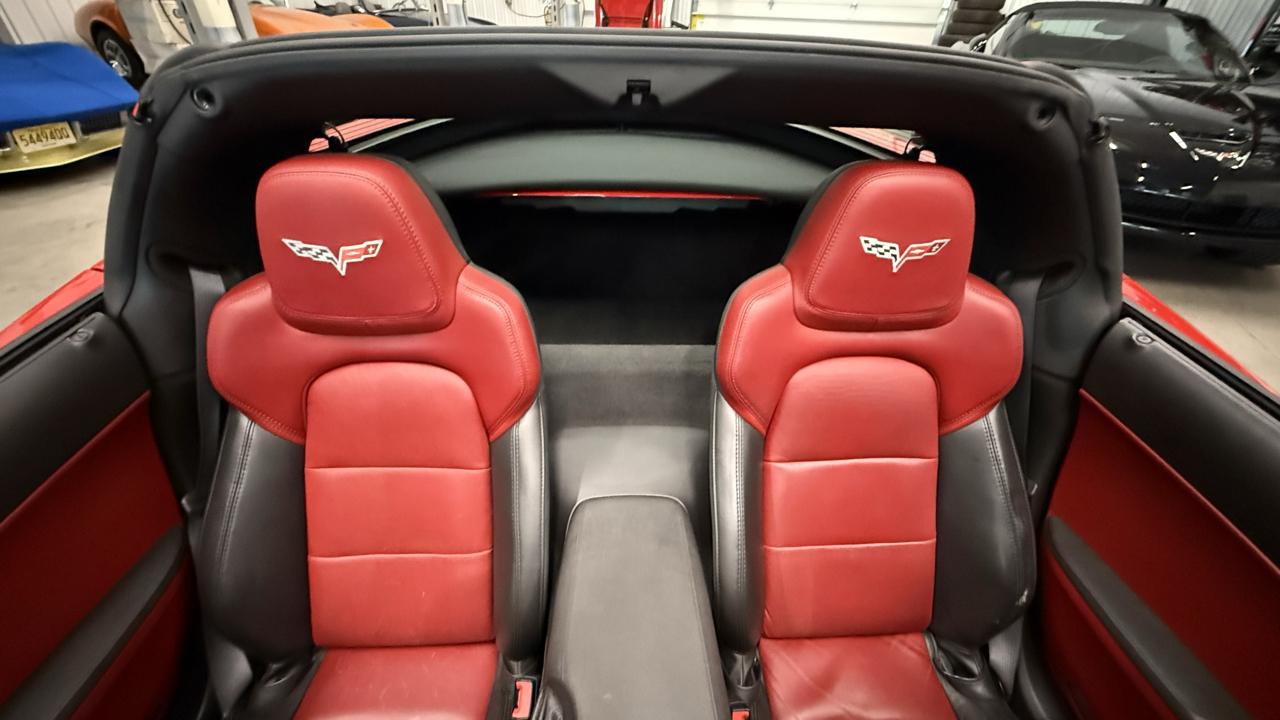 Chevrolet Corvette 2dr Cpe Grand Sport w/2LT 2013