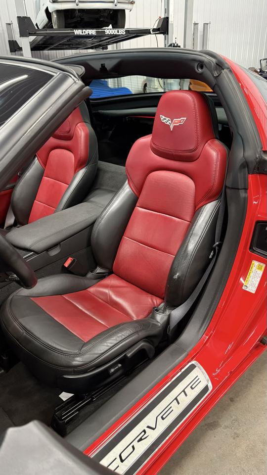 Chevrolet Corvette 2dr Cpe Grand Sport w/2LT 2013