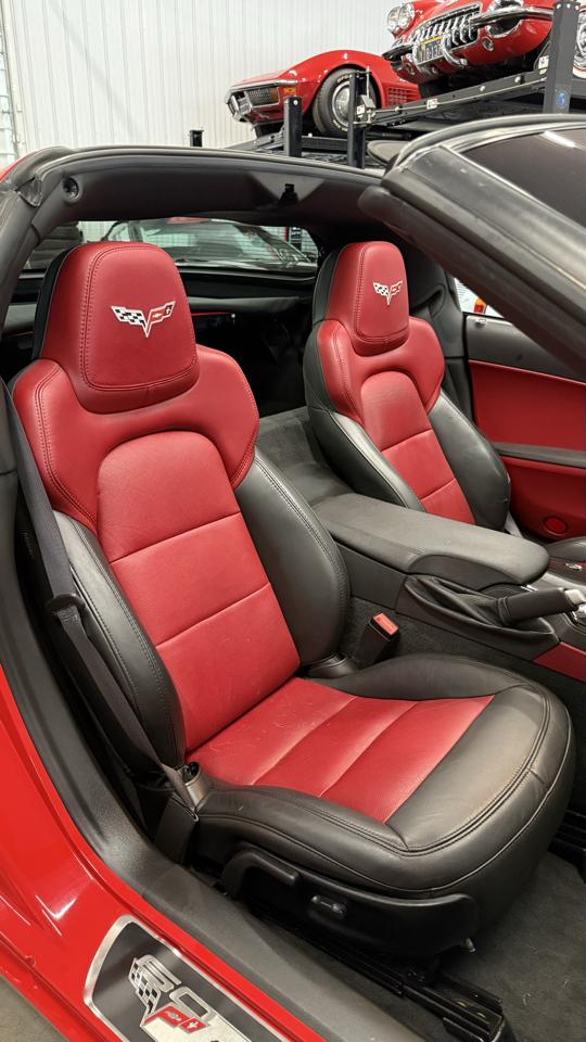 Chevrolet Corvette 2dr Cpe Grand Sport w/2LT 2013
