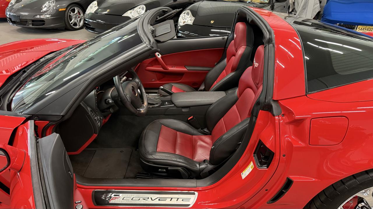 Chevrolet Corvette 2dr Cpe Grand Sport w/2LT 2013