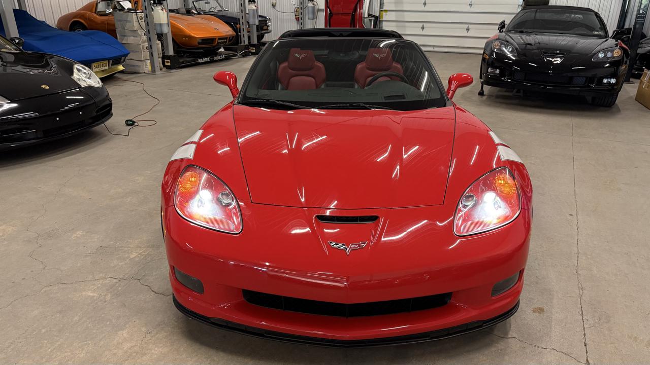 Chevrolet Corvette 2dr Cpe Grand Sport w/2LT 2013