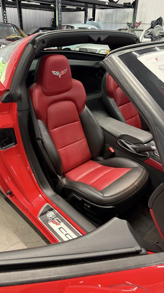 Chevrolet Corvette 2dr Cpe Grand Sport w/2LT 2013