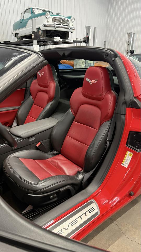 Chevrolet Corvette 2dr Cpe Grand Sport w/2LT 2013