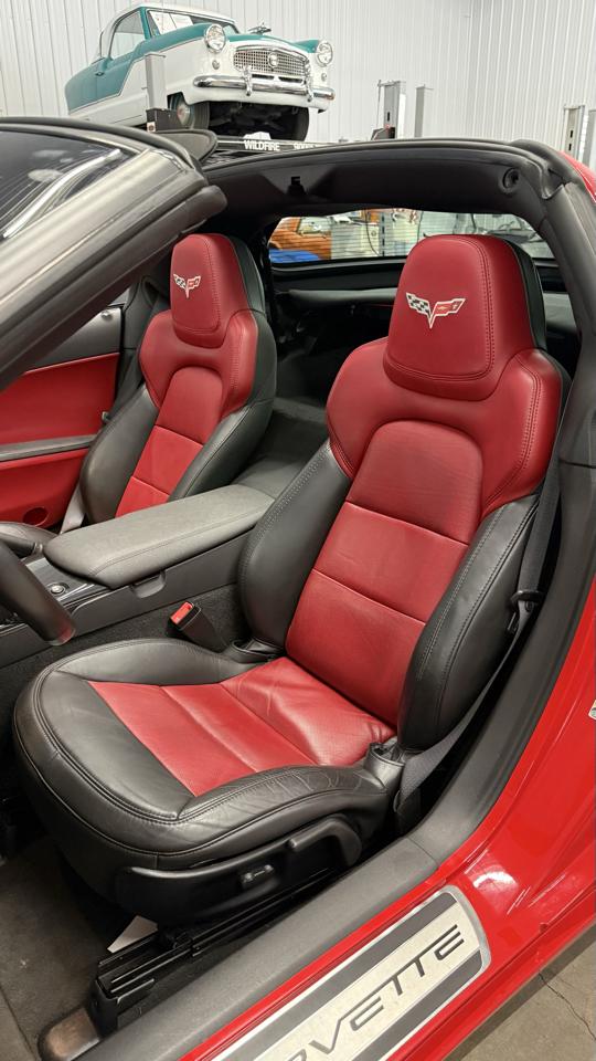 Chevrolet Corvette 2dr Cpe Grand Sport w/2LT 2013