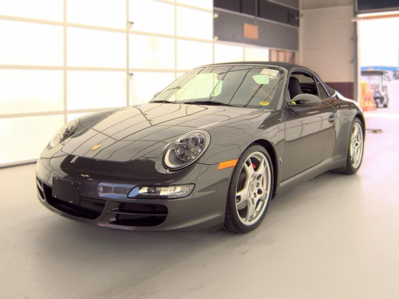 Porsche 911 2dr Cabriolet Carrera 4S 2008