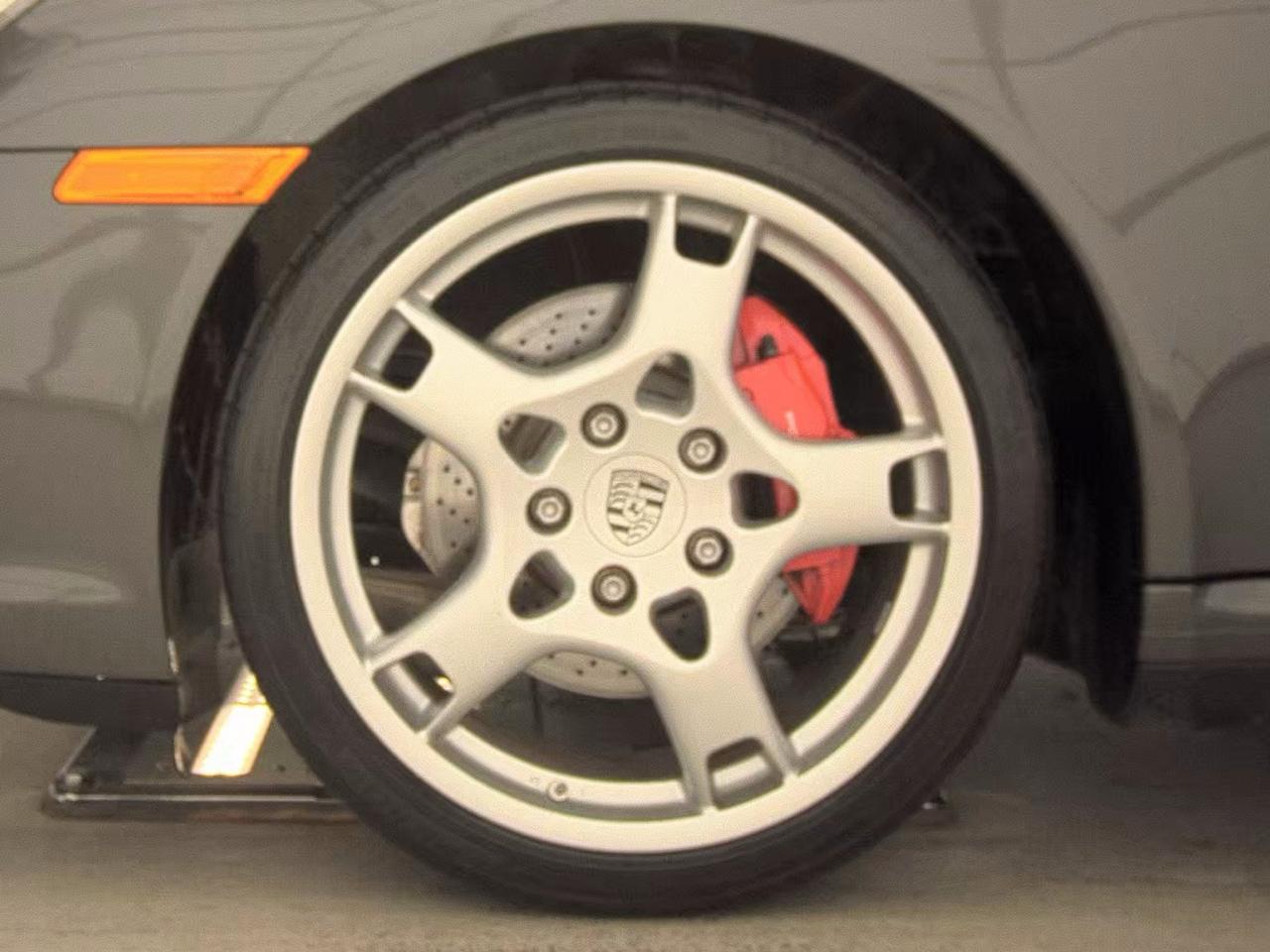 Porsche 911 2dr Cabriolet Carrera 4S 2008
