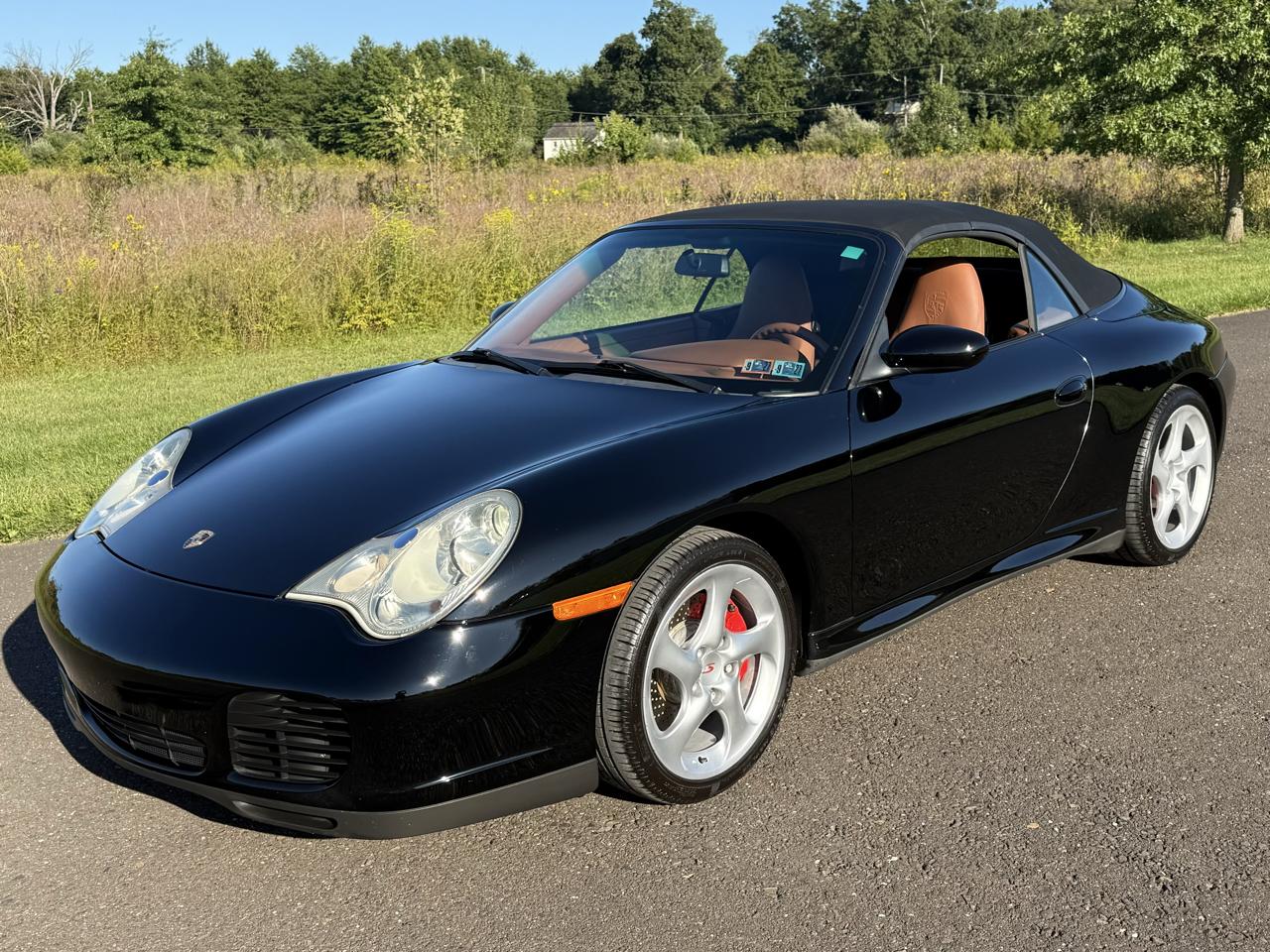 Porsche 911 2dr Cabriolet Carrera 4S 2004