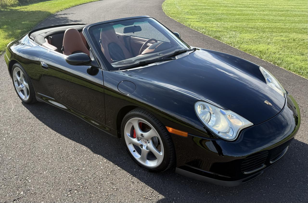 Porsche 911 2dr Cabriolet Carrera 4S 2004