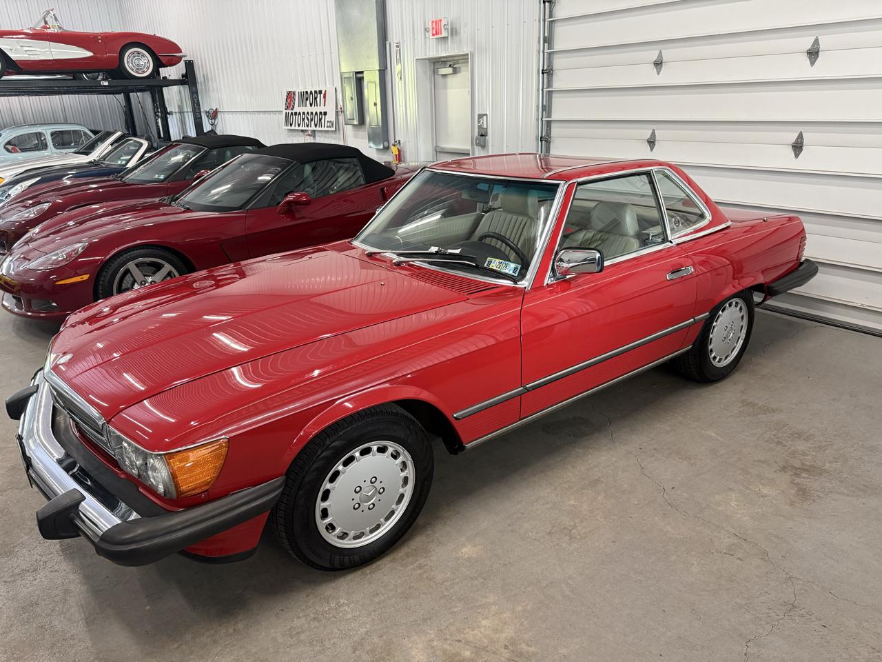 Mercedes-Benz 560 Series 2dr Roadster 560SL 1988