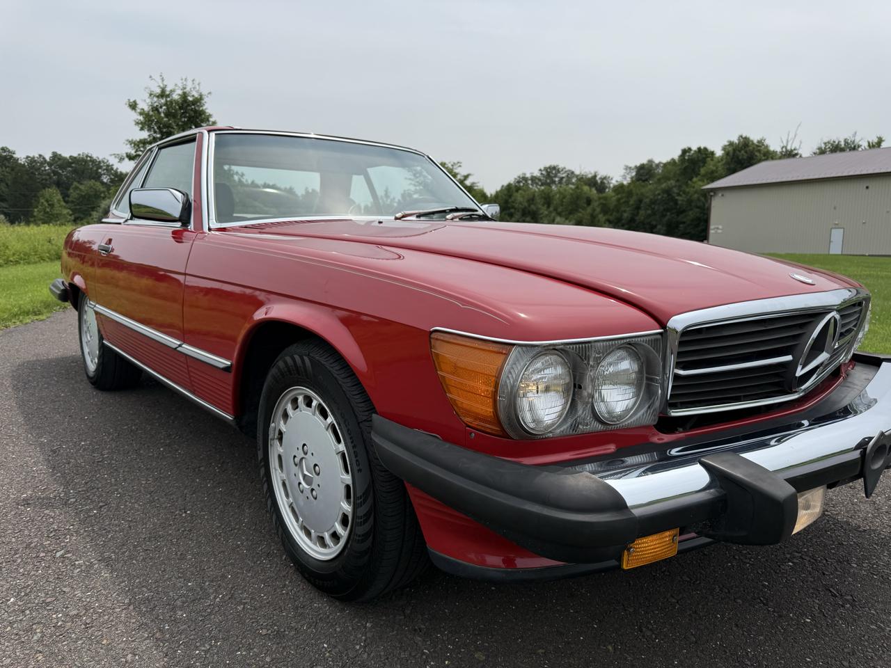 Mercedes-Benz 560 Series 2dr Roadster 560SL 1988