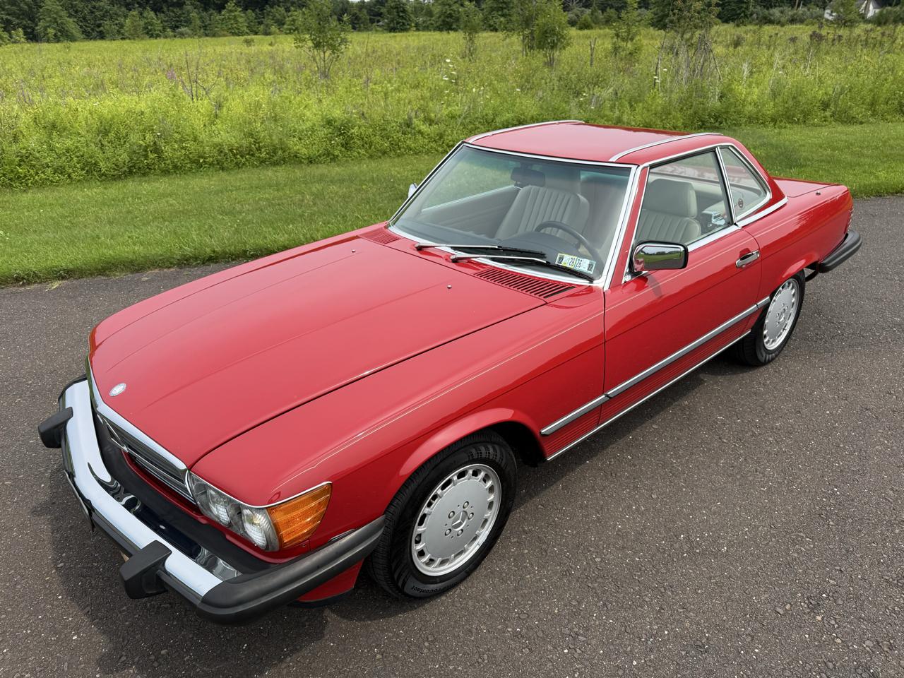 Mercedes-Benz 560 Series 2dr Roadster 560SL 1988