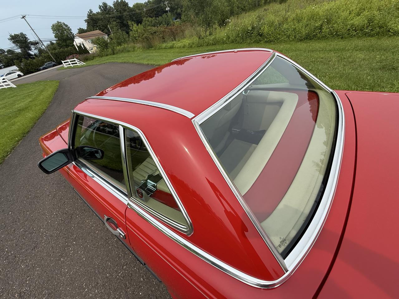 Mercedes-Benz 560 Series 2dr Roadster 560SL 1988