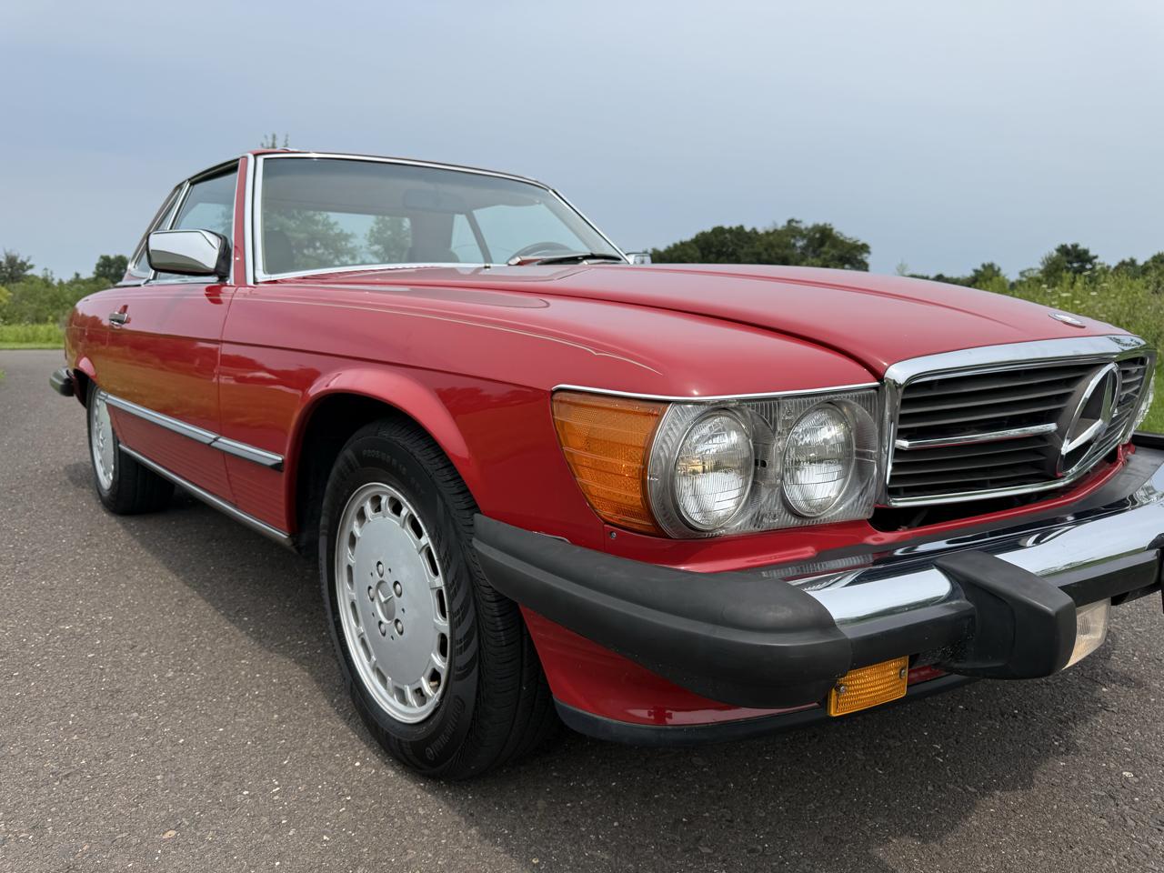 Mercedes-Benz 560 Series 2dr Roadster 560SL 1988