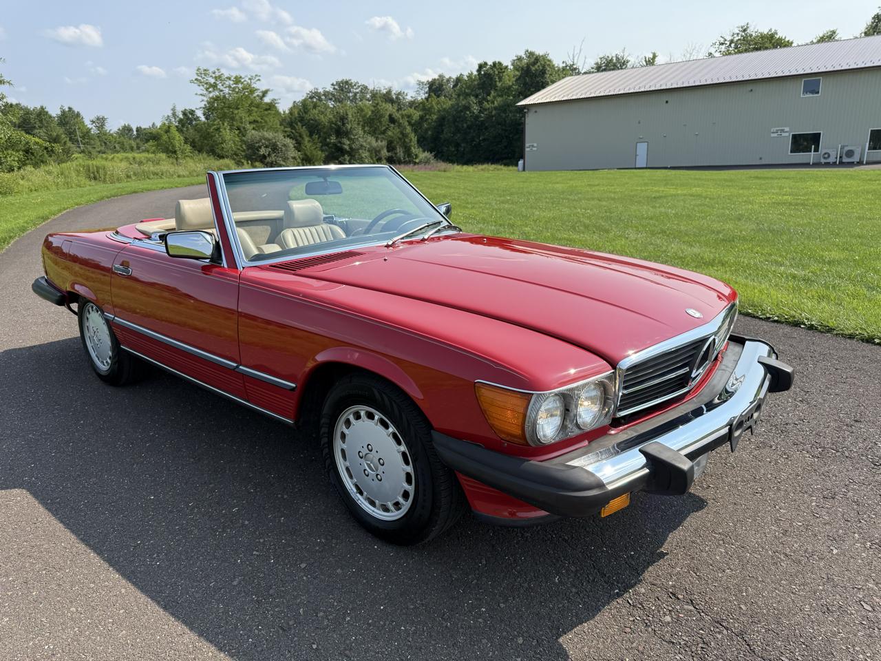 Mercedes-Benz 560 Series 2dr Roadster 560SL 1988