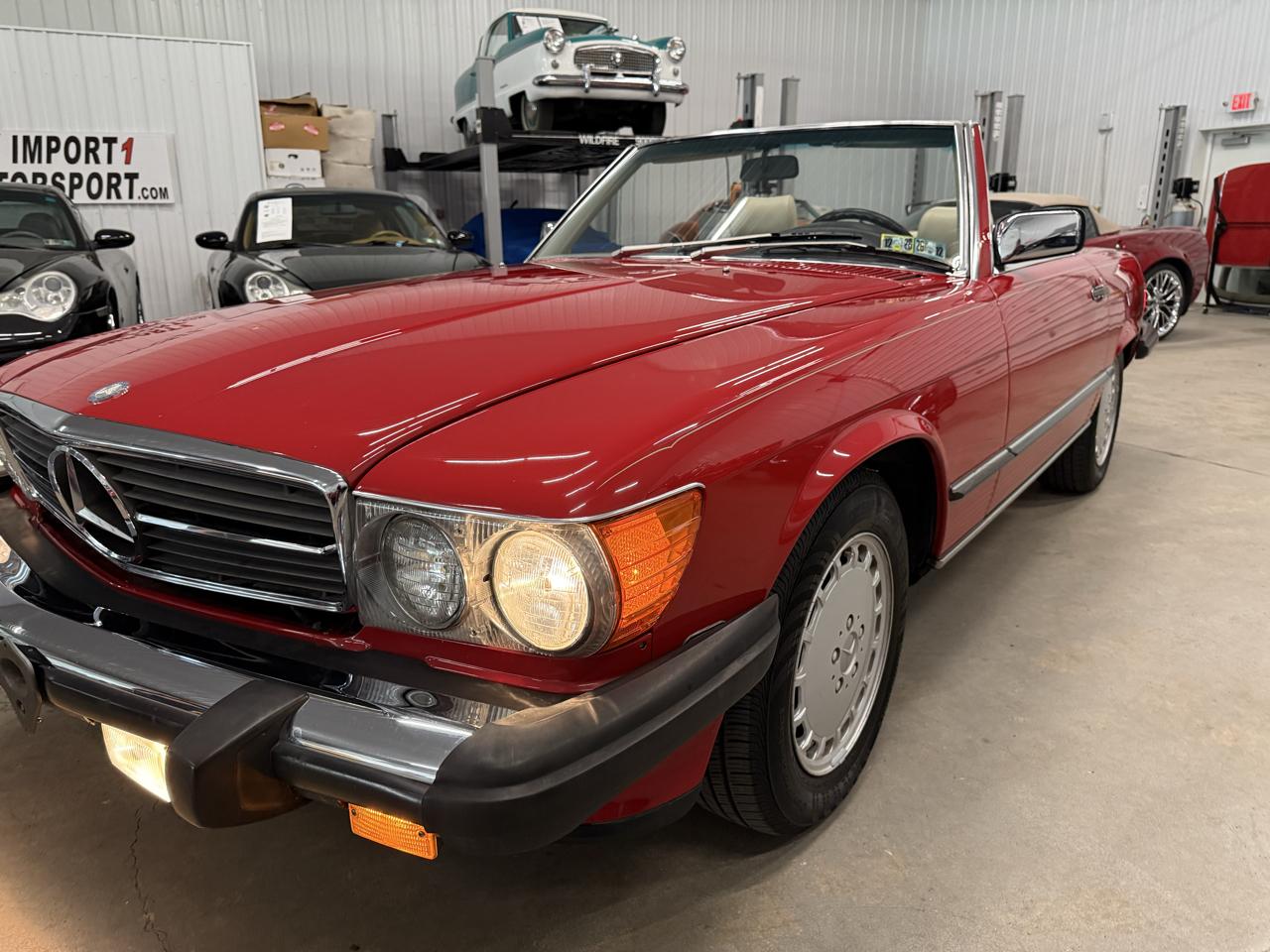 Mercedes-Benz 560 Series 2dr Roadster 560SL 1988