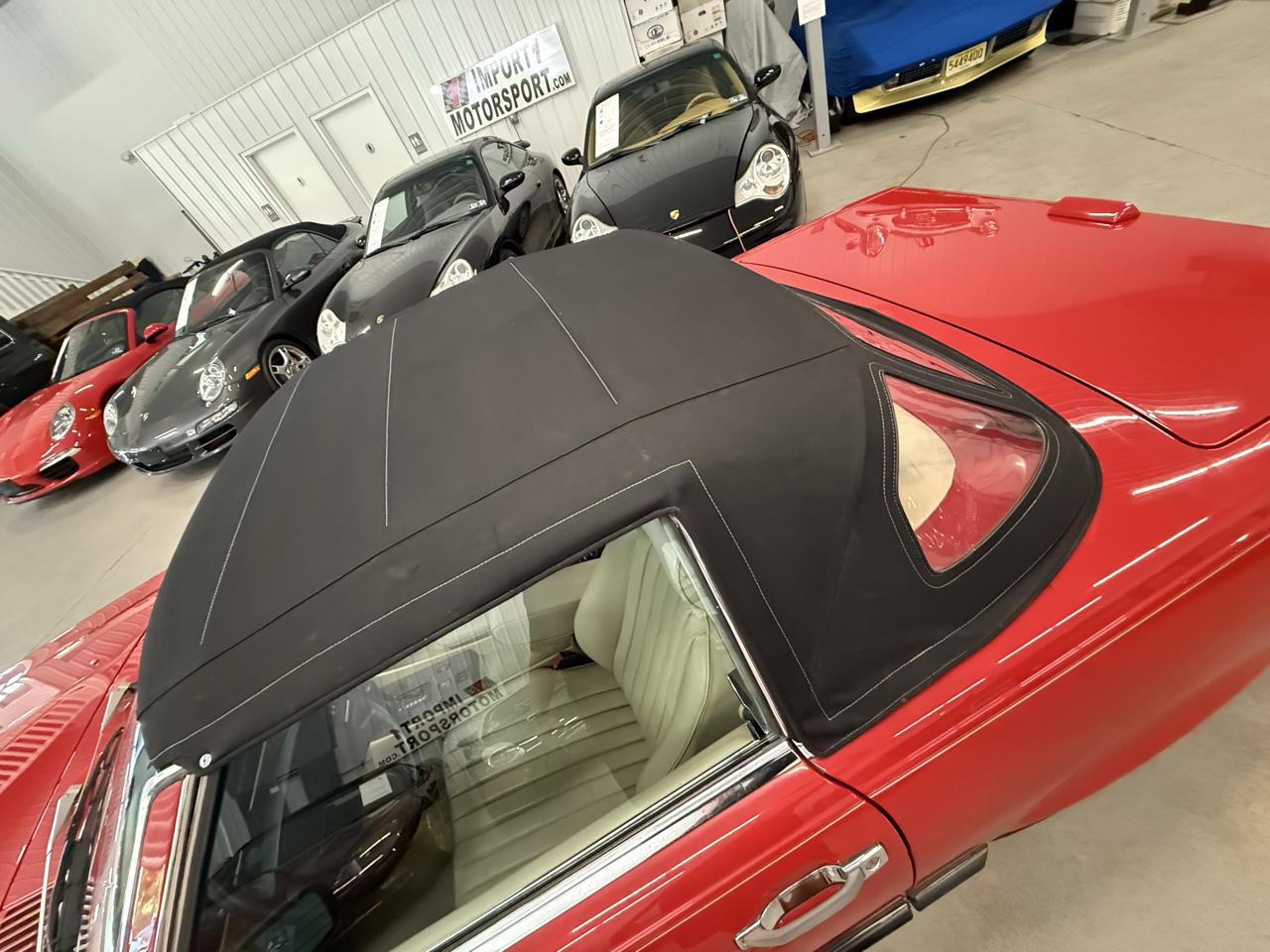 Mercedes-Benz 560 Series 2dr Roadster 560SL 1988