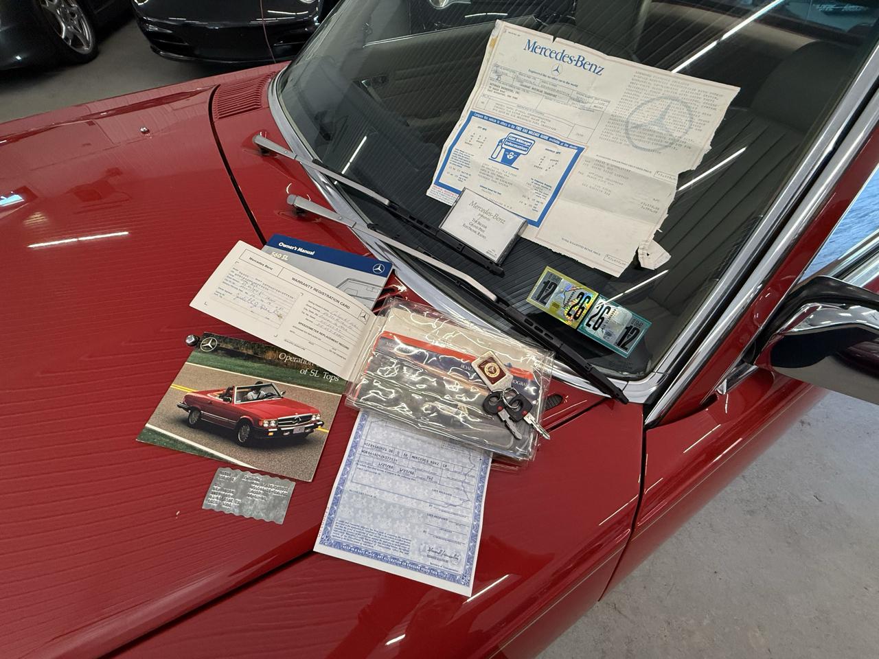Mercedes-Benz 560 Series 2dr Roadster 560SL 1988