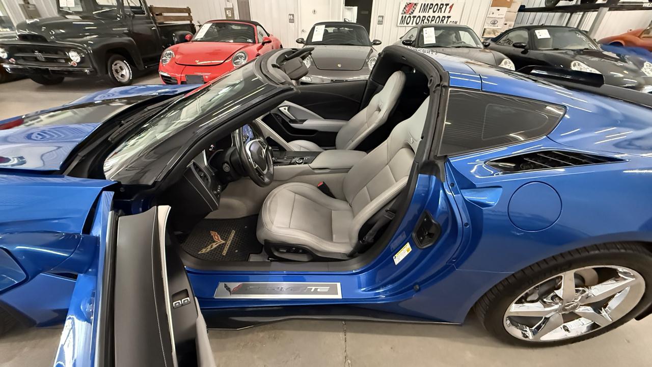 Chevrolet Corvette Stingray 2dr Cpe w/3LT 2014
