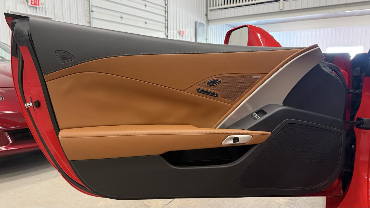 Chevrolet Corvette Stingray 2dr Cpe w/3LT 2014