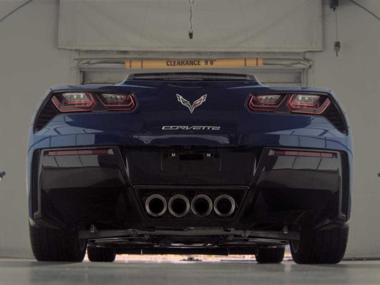 Chevrolet Corvette 2dr Stingray Cpe w/2LT 2017
