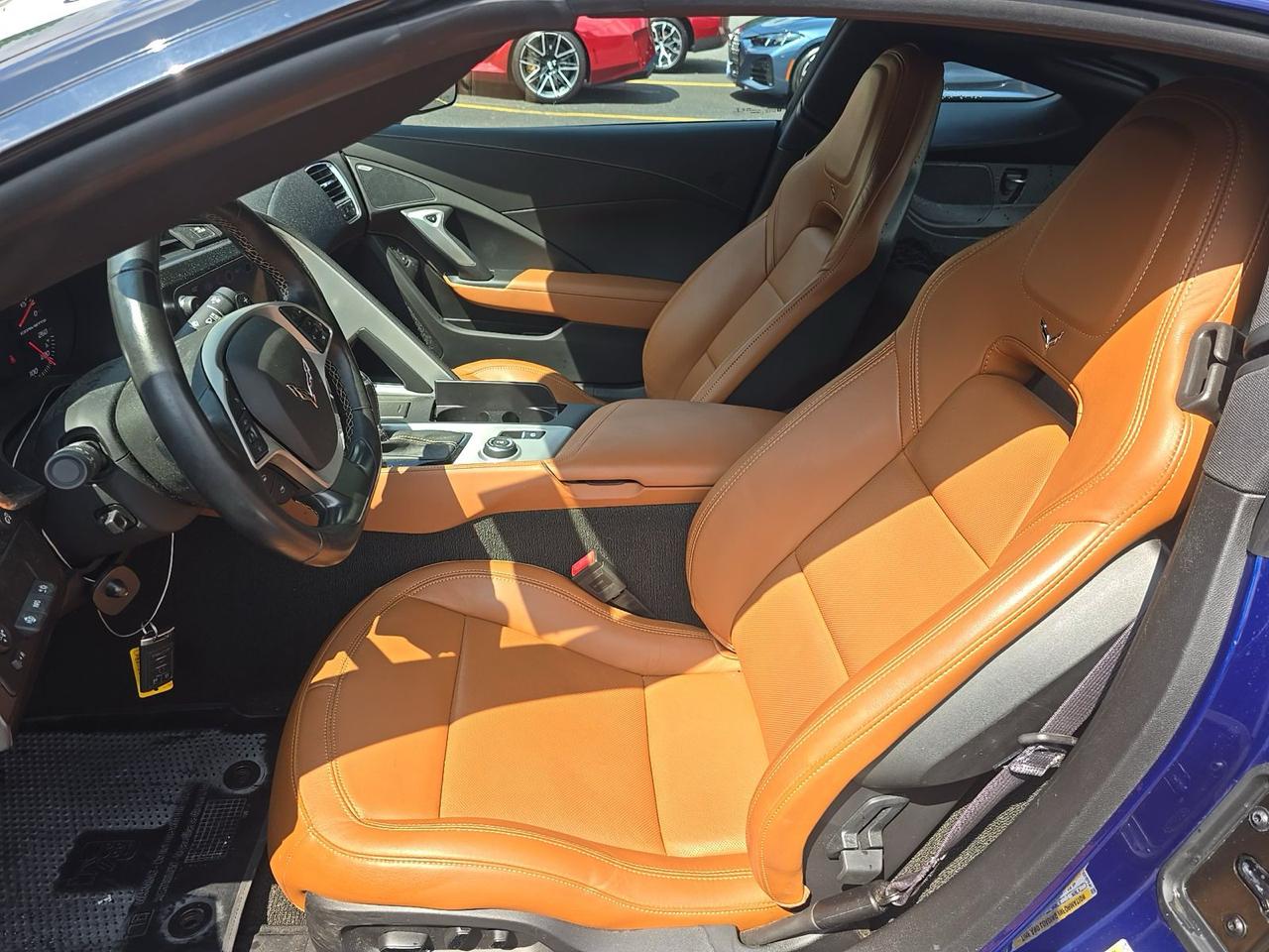 Chevrolet Corvette 2dr Stingray Cpe w/2LT 2017