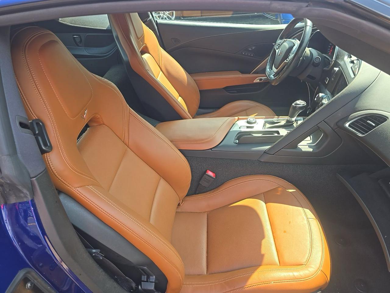 Chevrolet Corvette 2dr Stingray Cpe w/2LT 2017