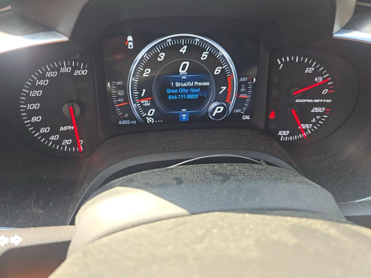 Chevrolet Corvette 2dr Stingray Cpe w/2LT 2017