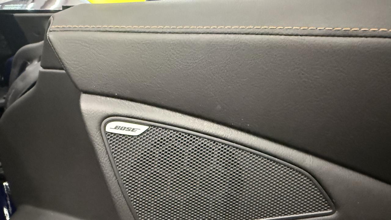 Chevrolet Corvette 2dr Stingray Cpe w/2LT 2017