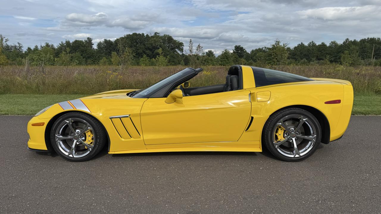 Chevrolet Corvette 2dr Cpe Z16 Grand Sport w/3LT 2012
