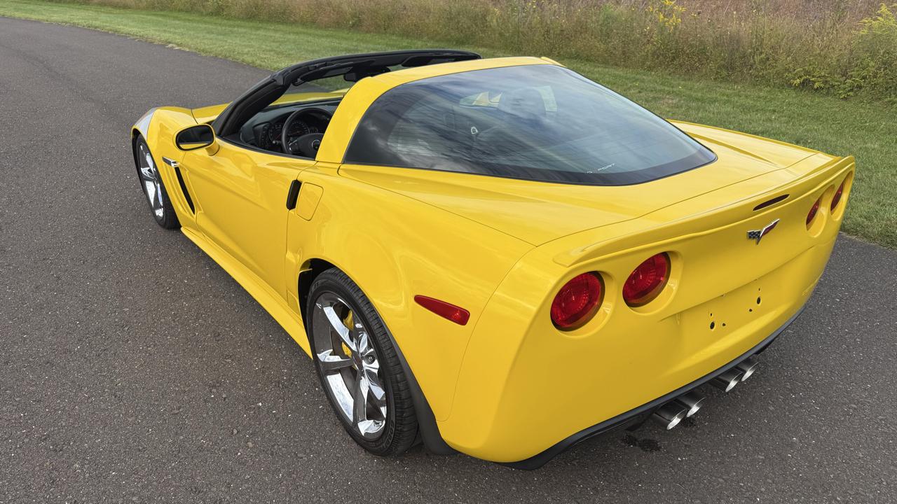 Chevrolet Corvette 2dr Cpe Z16 Grand Sport w/3LT 2012