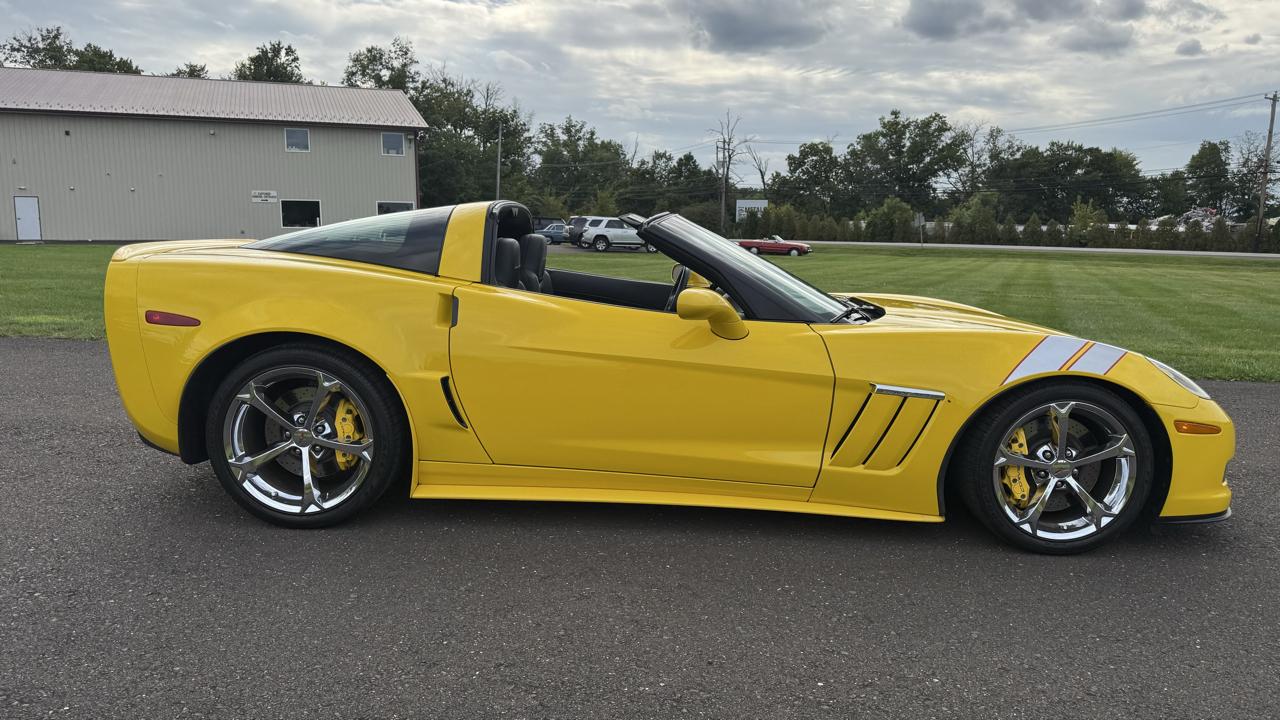 Chevrolet Corvette 2dr Cpe Z16 Grand Sport w/3LT 2012