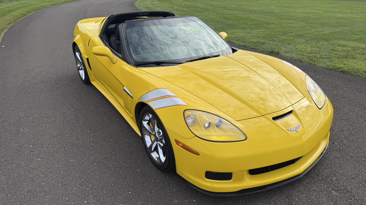 Chevrolet Corvette 2dr Cpe Z16 Grand Sport w/3LT 2012