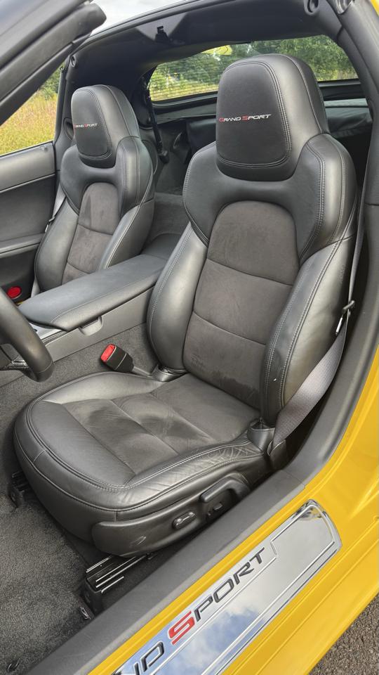 Chevrolet Corvette 2dr Cpe Z16 Grand Sport w/3LT 2012