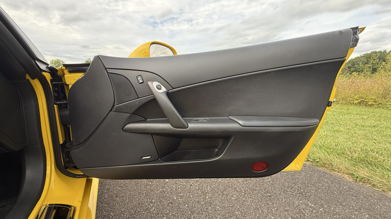Chevrolet Corvette 2dr Cpe Z16 Grand Sport w/3LT 2012
