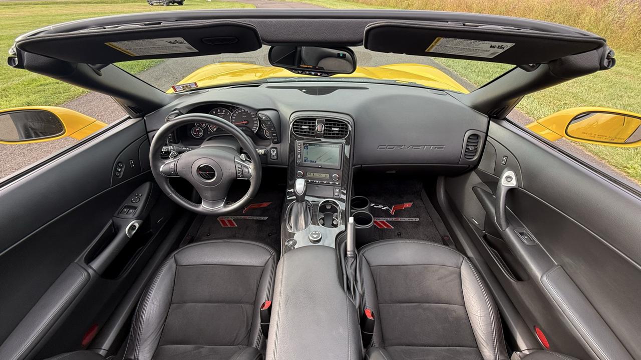 Chevrolet Corvette 2dr Cpe Z16 Grand Sport w/3LT 2012