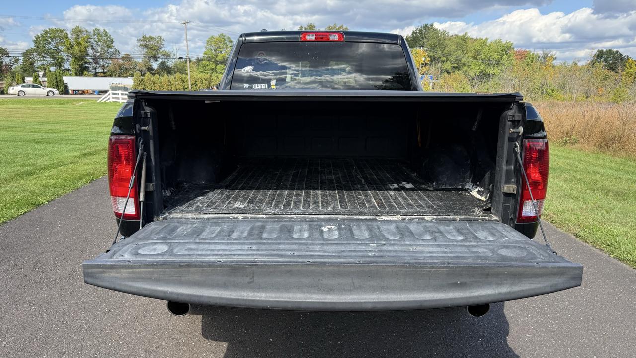 RAM 1500 4WD Quad Cab 140.5" Express 2014
