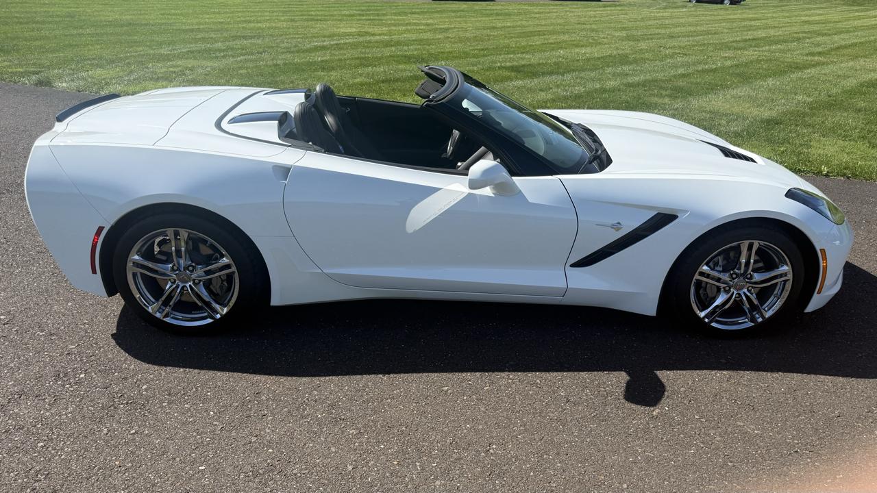Chevrolet Corvette Stingray 2dr Conv w/2LT 2014