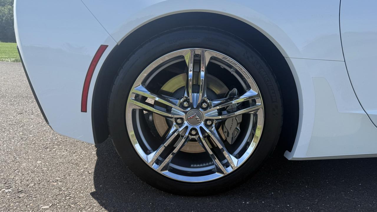 Chevrolet Corvette Stingray 2dr Conv w/2LT 2014