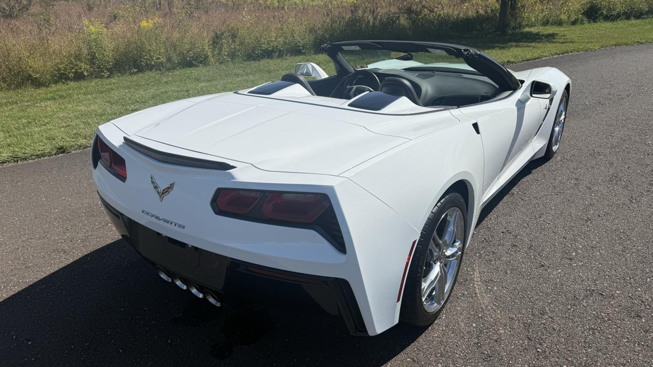Chevrolet Corvette Stingray 2dr Conv w/2LT 2014