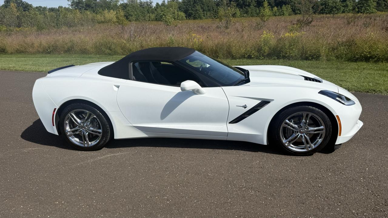 Chevrolet Corvette Stingray 2dr Conv w/2LT 2014