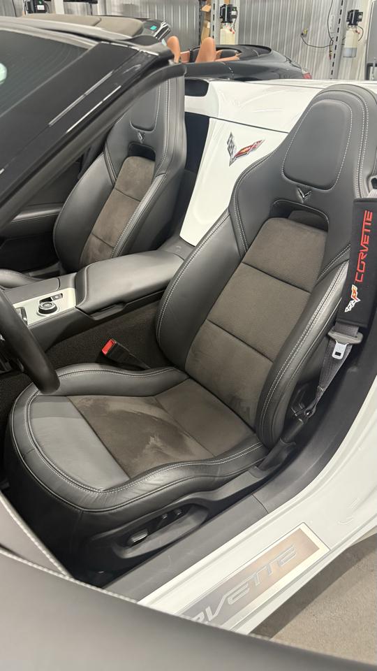 Chevrolet Corvette Stingray 2dr Conv w/2LT 2014