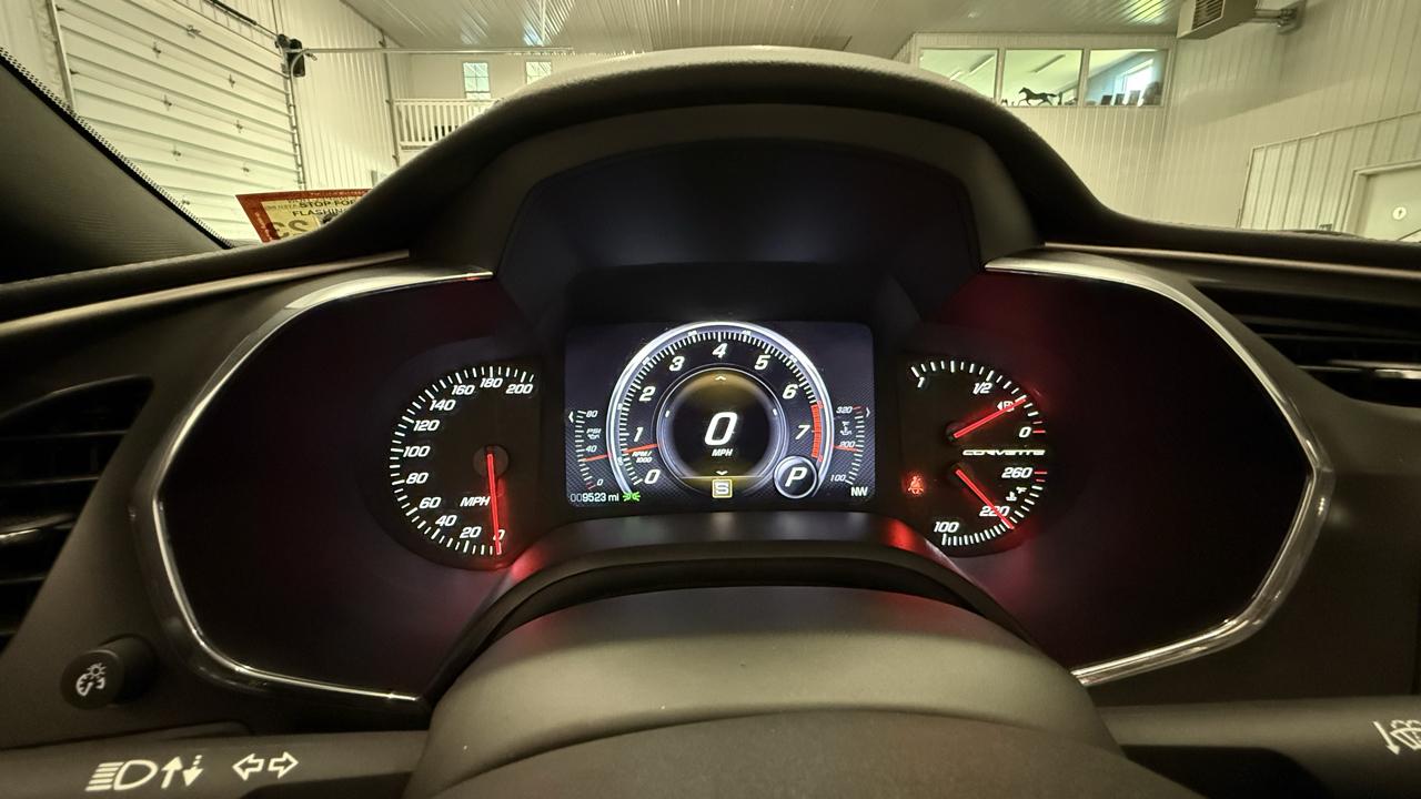 Chevrolet Corvette Stingray 2dr Conv w/2LT 2014