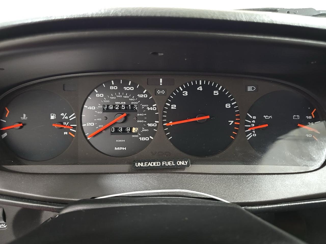 Porsche 968 2dr Cabriolet 6-Spd 1992